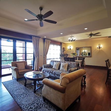 Casa Del Rio Residences Malacca Eksteriør billede