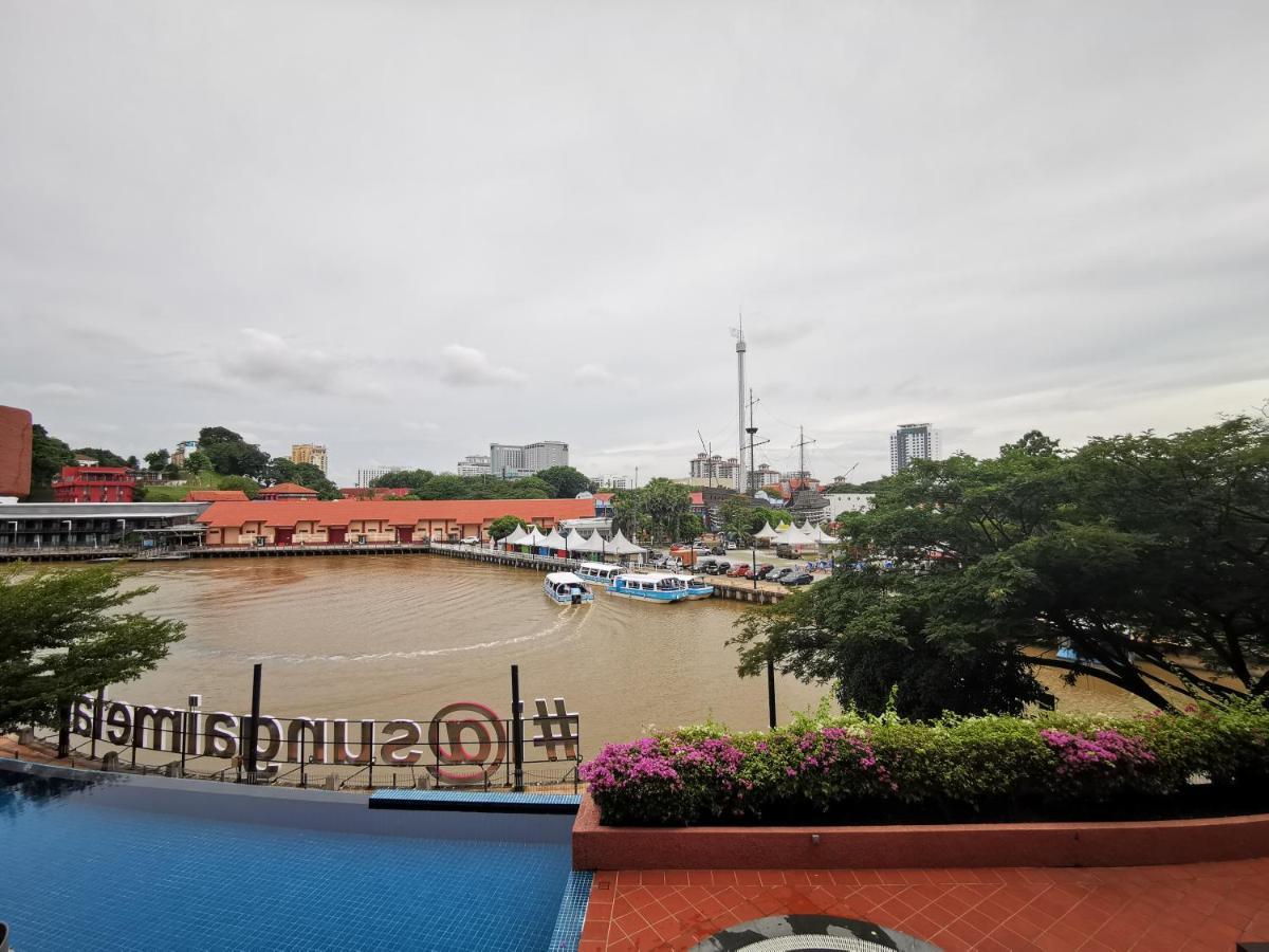 Casa Del Rio Residences Malacca Eksteriør billede