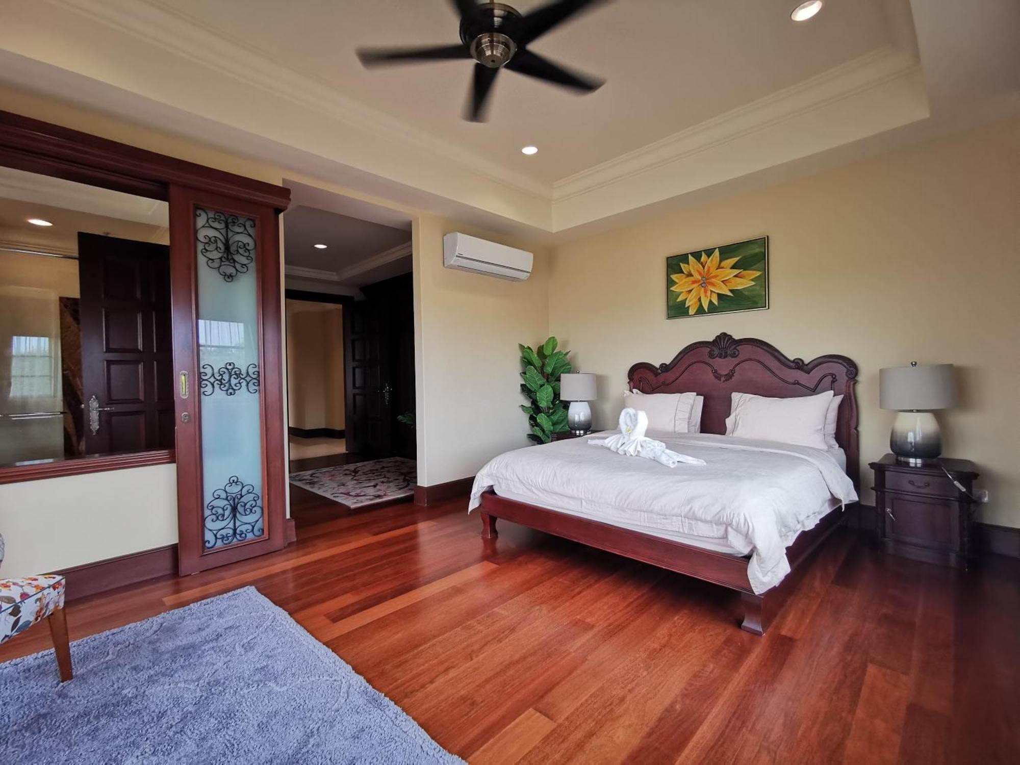 Casa Del Rio Residences Malacca Eksteriør billede